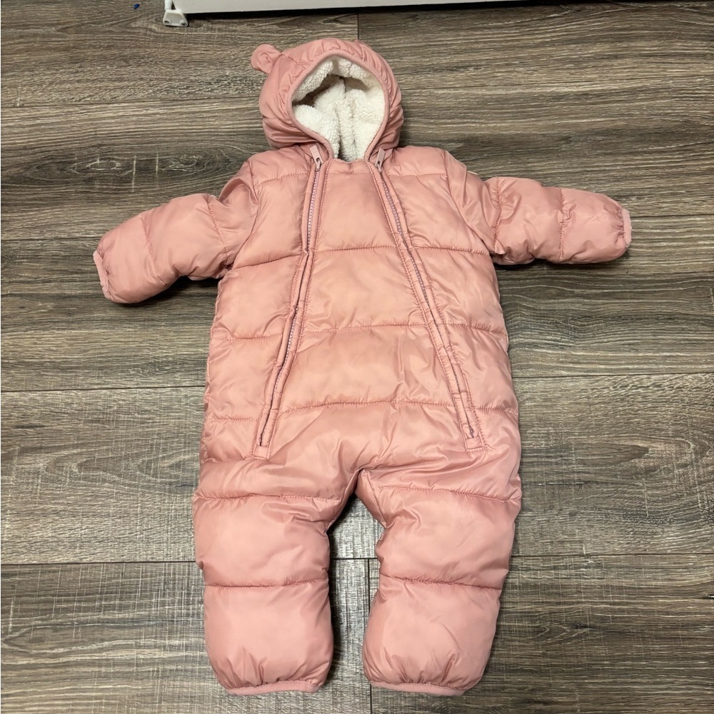 Gap Baby 100% Recycled Heavy Weight Puffer One-Piece 0-6 Months Antique Pink